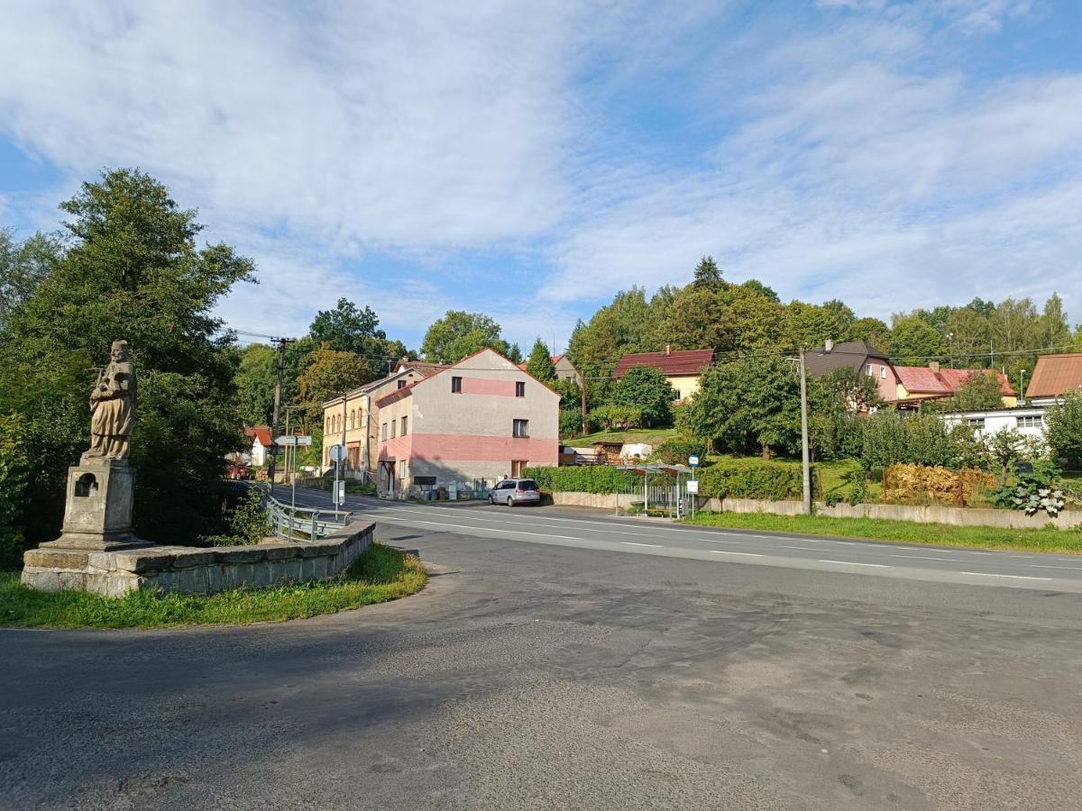 Apartman Horni Slavkov Hodinarstvi Exteriör bild