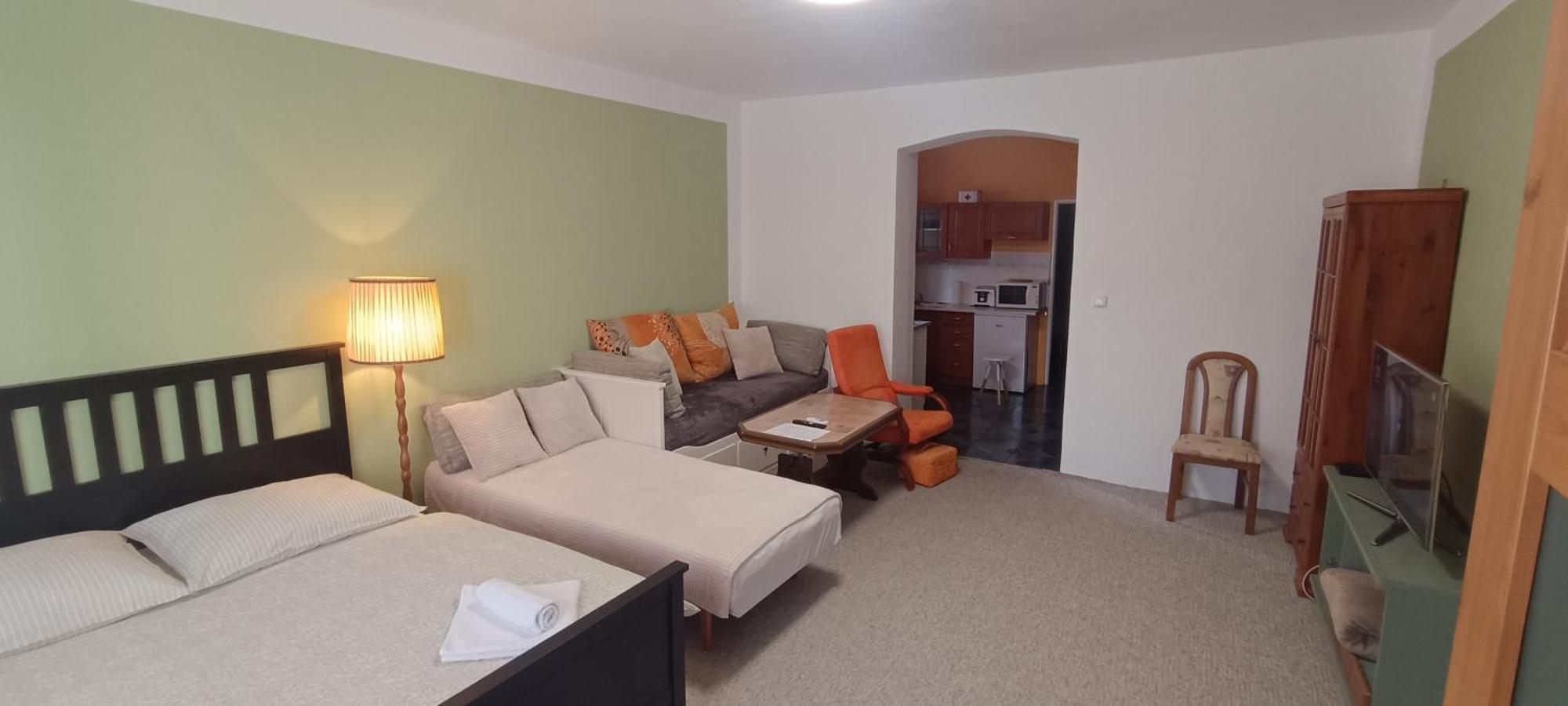 Apartman Horni Slavkov Hodinarstvi Exteriör bild